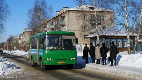 Писцов как мэр скрывается от жителей вместо того чтобы решать их транспортные проблемы Писцов как мэр скрывается от жителей вместо того чтобы решать их транспортные проблемы